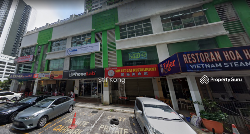 For Sale - 3 Story Shop (Good Location) ROI 4%