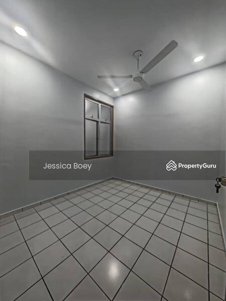 For Rent - Taman Daya Jalan Rumbia