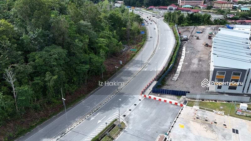 Untuk Dijual - Tanah tepi jalan utama selangor ke utara