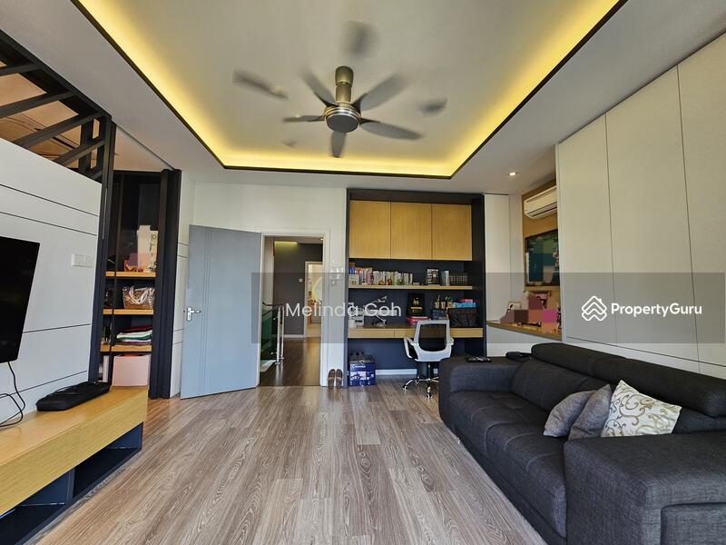For Sale - Jln Sinar Mahkota 3