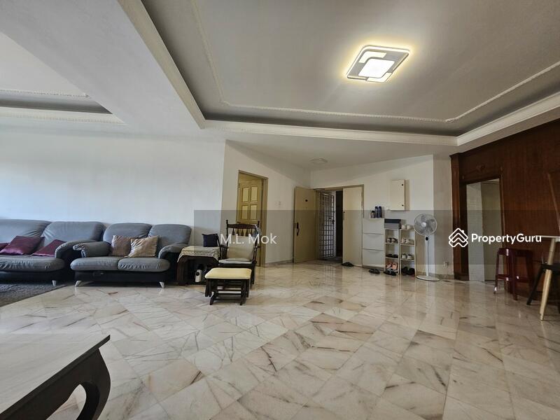 For Sale - Stulang Villa