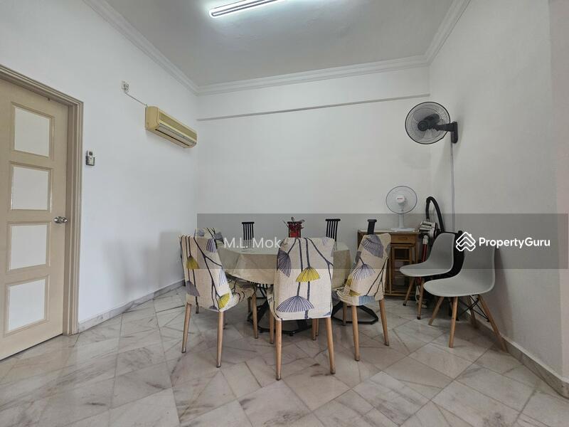 For Sale - Stulang Villa