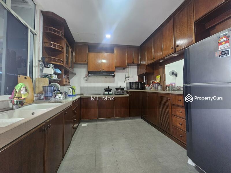 For Sale - Stulang Villa