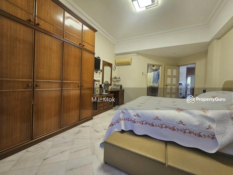 For Sale - Stulang Villa