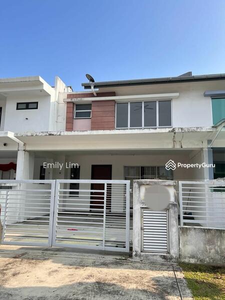 For Sale - 2-storey Terrace House at Ambang Botanic 2