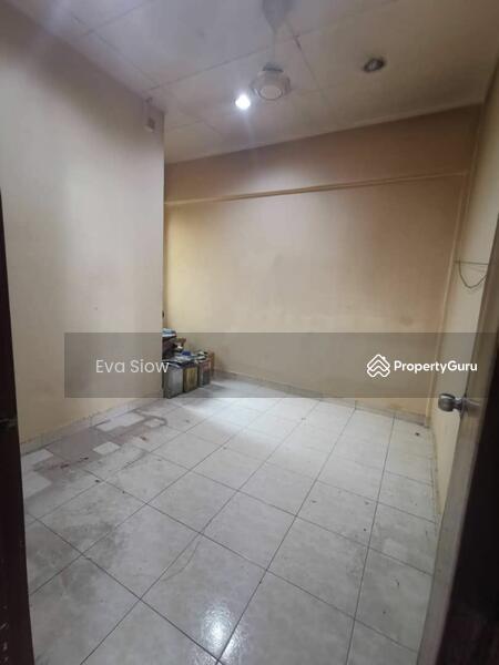 For Sale - Nusa Bestari Shoplot Apartment