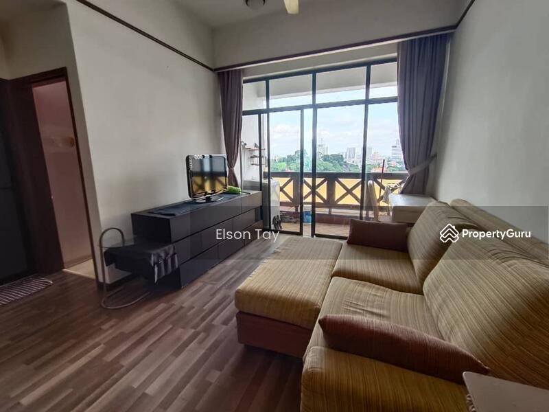 For Rent - Costa Mahkota