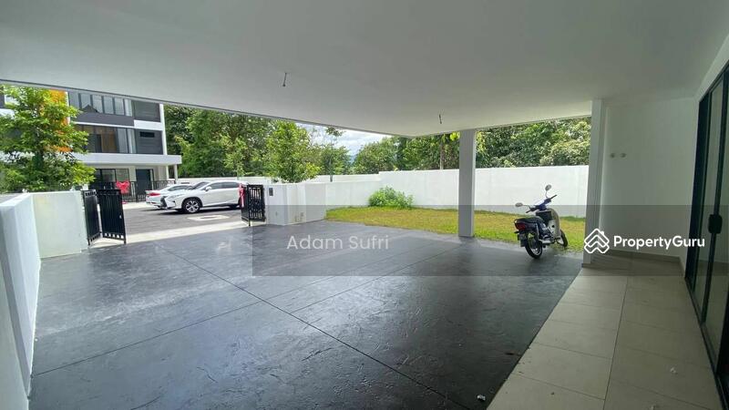 For Sale - 3-storey Terraced House at Desa Melawati