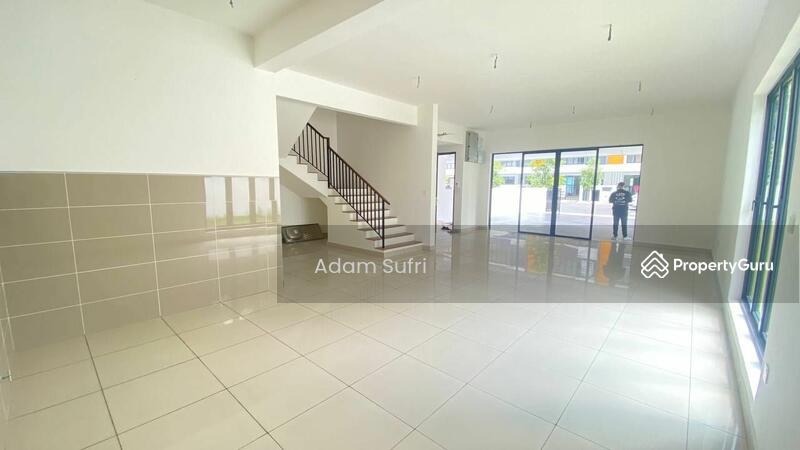 For Sale - 3-storey Terraced House at Desa Melawati
