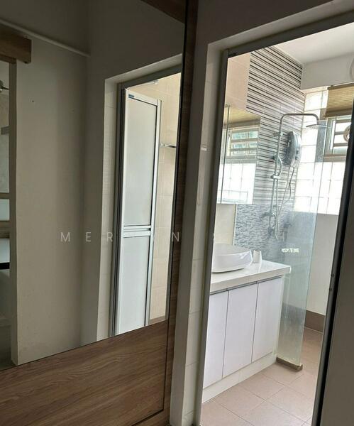 For Sale - PERSIARAN KELICAP