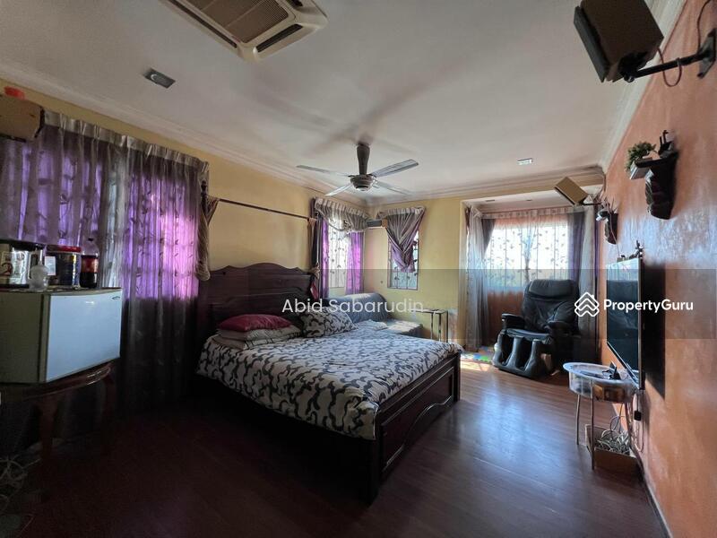 For Sale - Extended & Renovated 2 Storey End Lot @ Taman Bukit Indah F2, Ampang