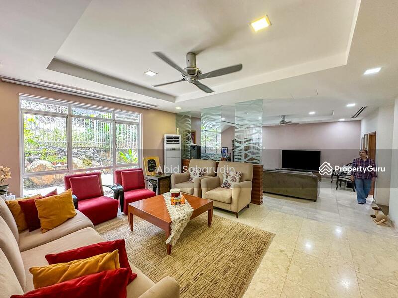 Untuk Dijual - Fully Renovated 2.5 Storey Bungalow @ Cemerlang Heights, Taman Melati