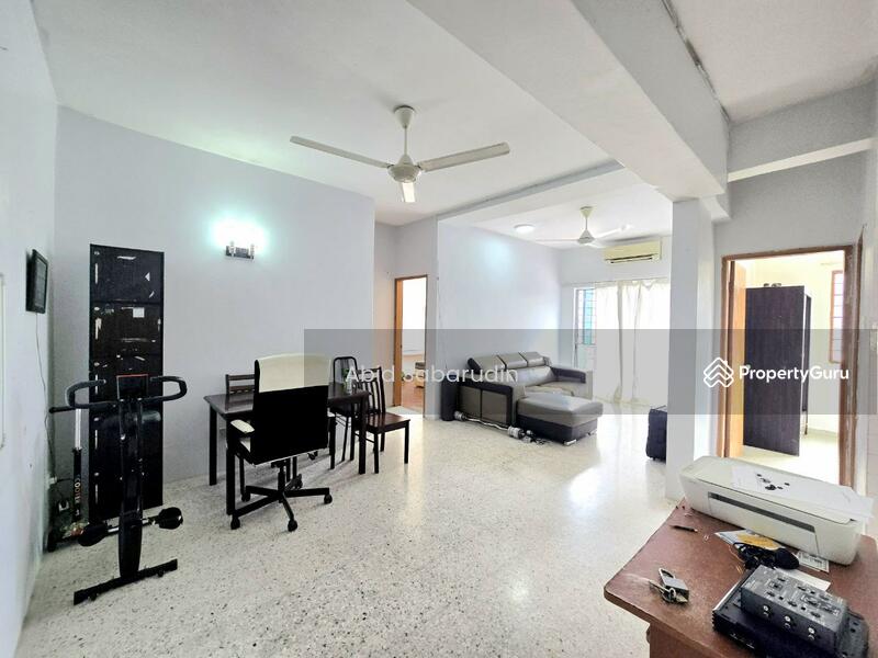 For Sale - Kenari Court