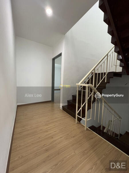For Sale - Chi Liung