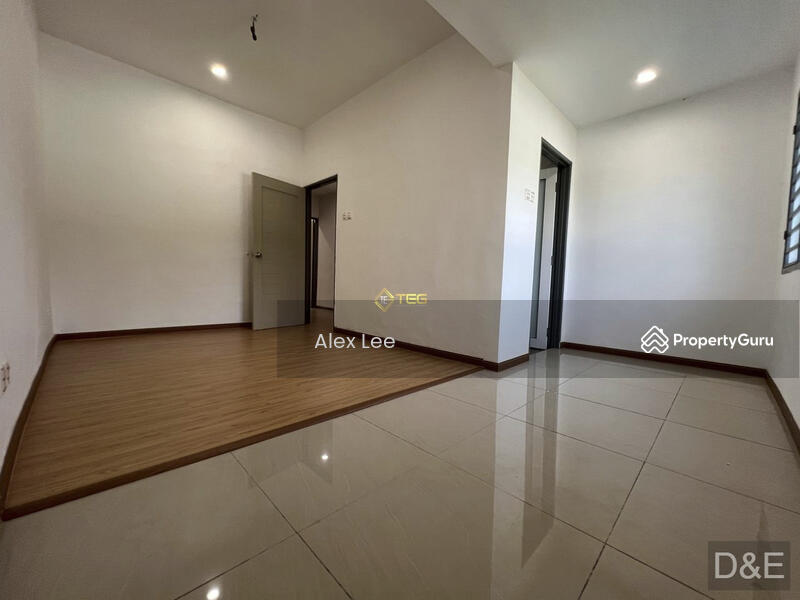 For Sale - Chi Liung