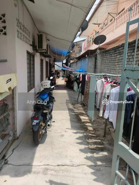 For Sale - Bungalow at Seksyen 9