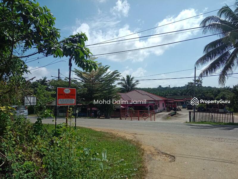 For Sale - [Non Bumi] + Facing Main Road