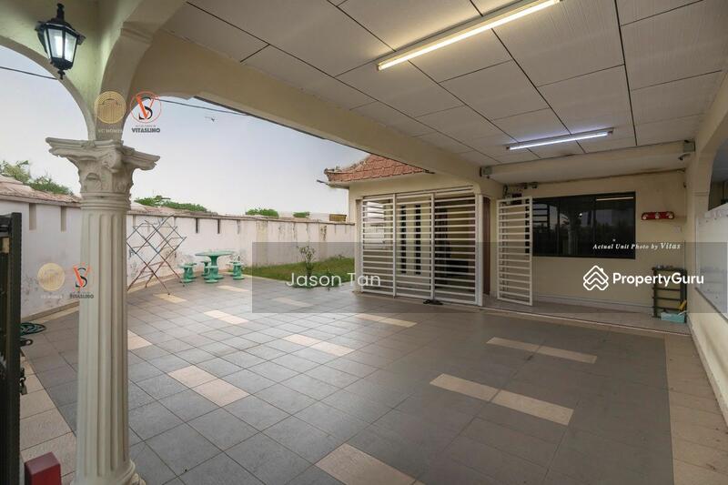 For Sale - 2-storey Terrace House at Taman Berkeley
