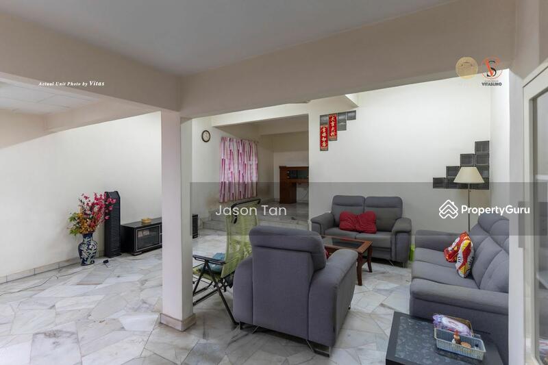 For Sale - 2-storey Terrace House at Taman Berkeley
