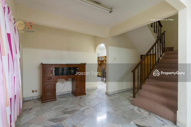 For Sale - 2-storey Terrace House at Taman Berkeley