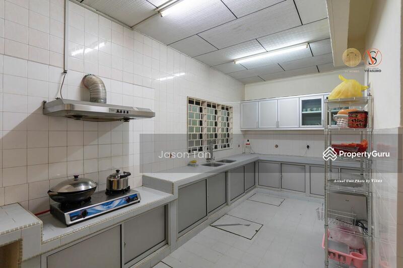 For Sale - 2-storey Terrace House at Taman Berkeley