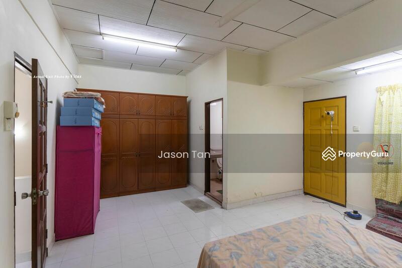 For Sale - 2-storey Terrace House at Taman Berkeley