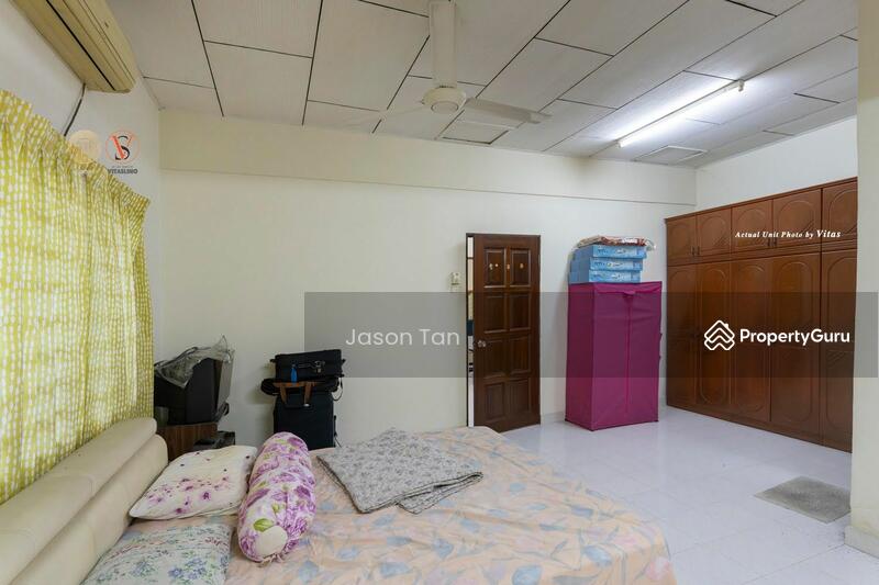 For Sale - 2-storey Terrace House at Taman Berkeley