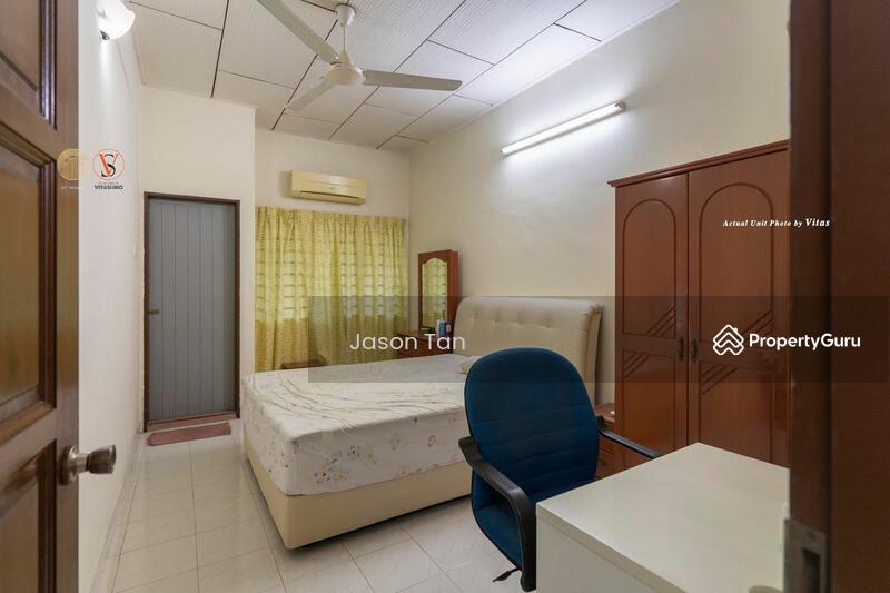 For Sale - 2-storey Terrace House at Taman Berkeley