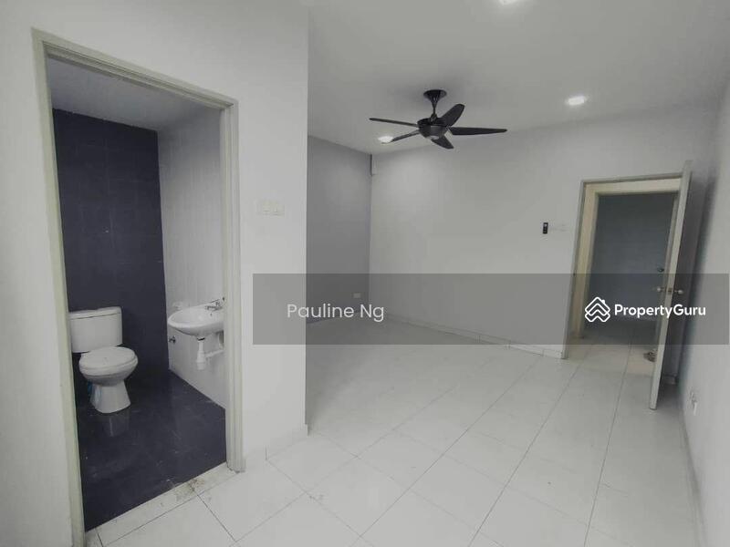 For Sale - Scott Towers @ Larkin JB