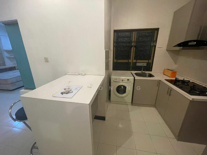 For Rent - Ritze Perdana 1