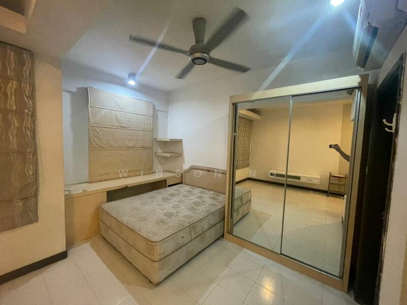 For Rent - Ritze Perdana 1