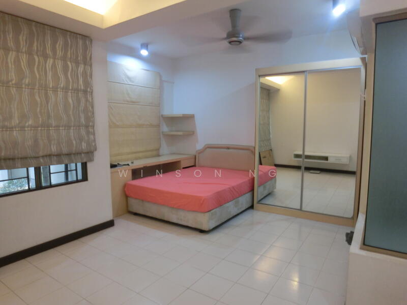 For Rent - Ritze Perdana 1