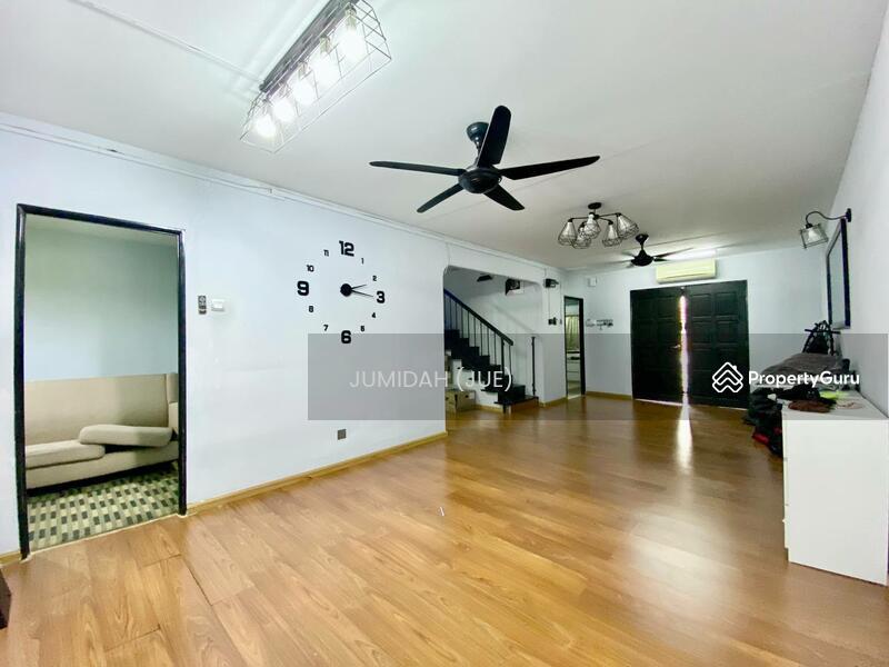 2-STOREY TERRACE TAMAN KEMBANGSARI Seri Kembangan