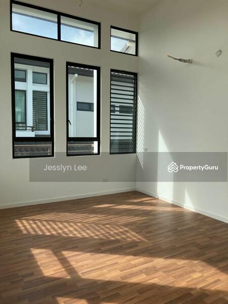 For Sale - Semi-Detached House at Eco Majestic