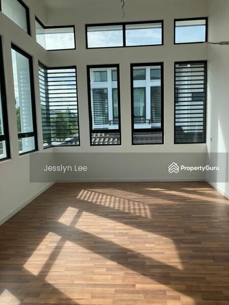 For Sale - Semi-Detached House at Eco Majestic