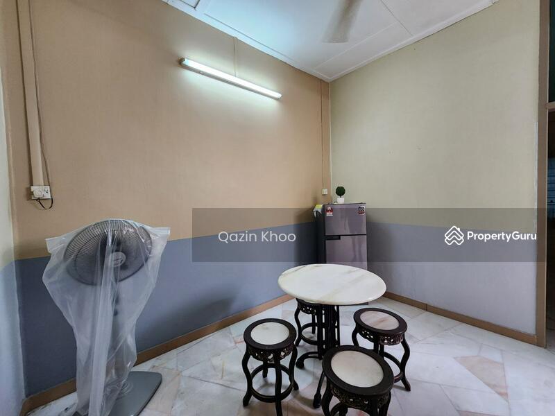 For Rent - Canning Garden Single Storey Terrace Intermediate Corner house