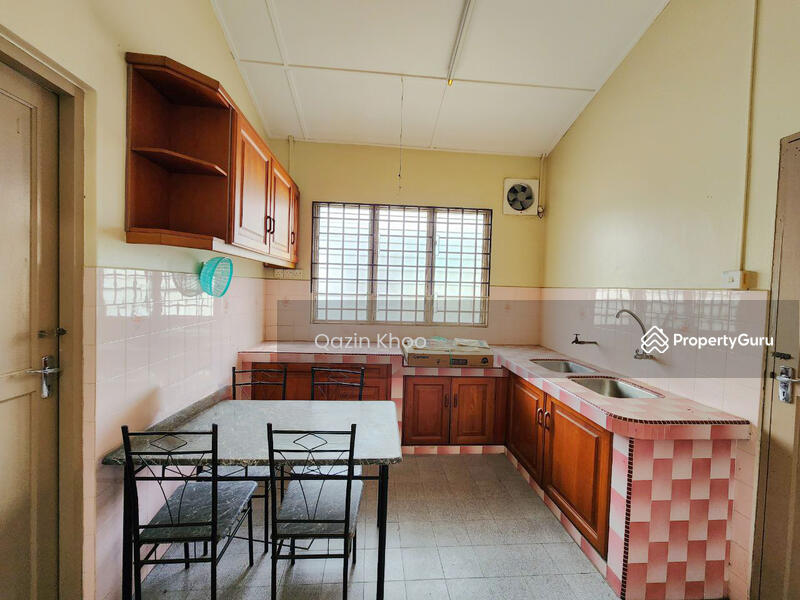 For Rent - Canning Garden Single Storey Terrace Intermediate Corner house