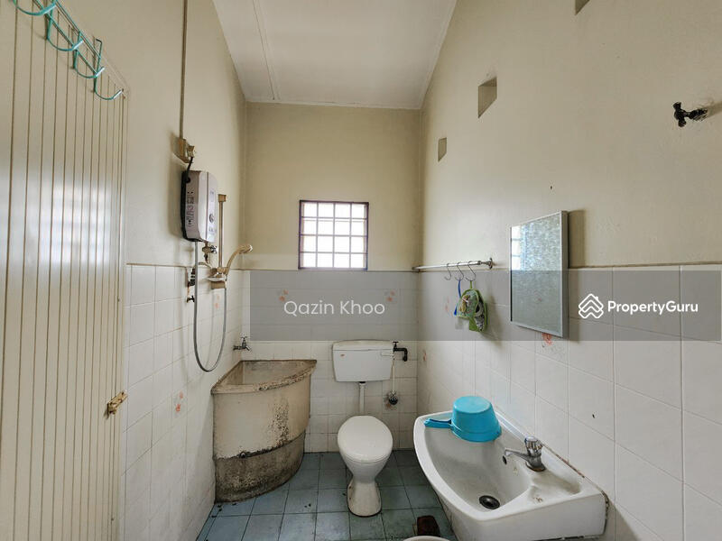 For Rent - Canning Garden Single Storey Terrace Intermediate Corner house
