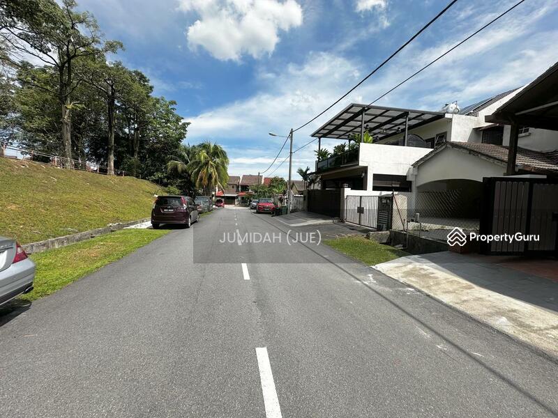Facing open, spacious double storey, fully extended Saujana Impian, Ka