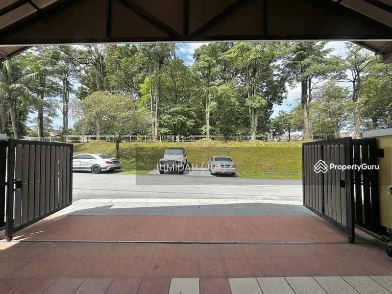 Facing open, spacious double storey, fully extended Saujana Impian, Ka
