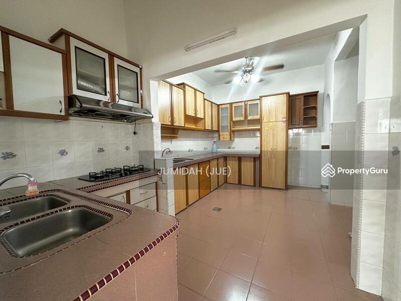 Facing open, spacious double storey, fully extended Saujana Impian, Ka