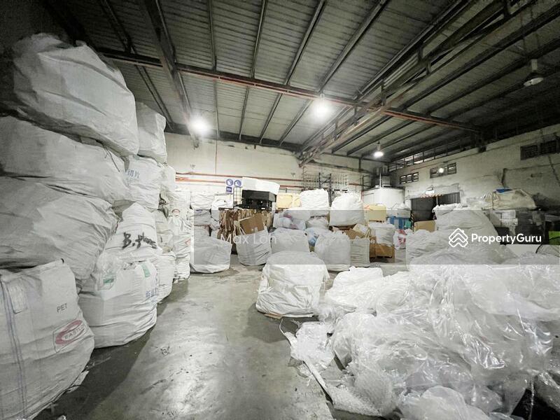 Untuk Dijual - Desa Idaman Senai, Semi D Factory, Bua 4,055 Sqf