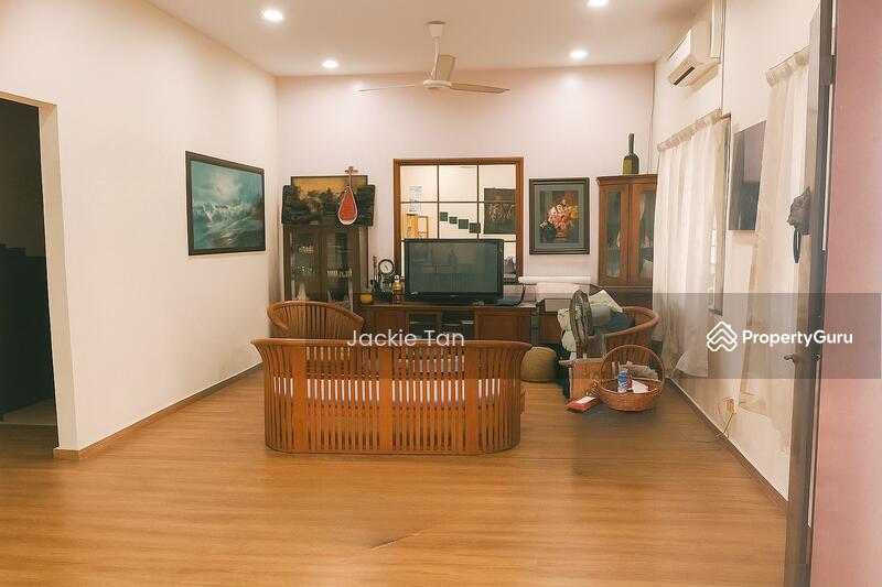 For Sale - Seksyen 4