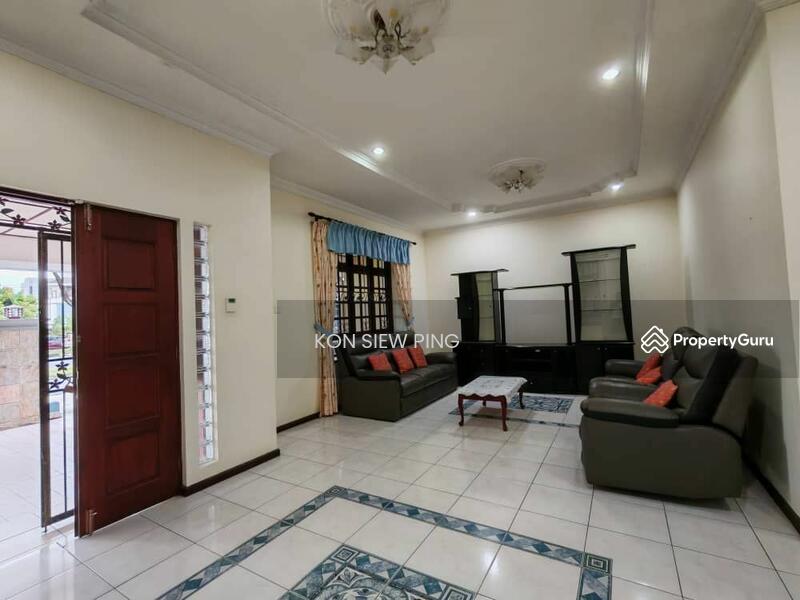 Untuk Disewa - Semi-Detached House at Tabuan Heights