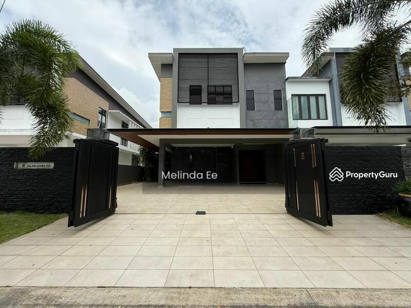 Untuk Dijual - Ulu Tiram Arista Taman Gaya Fully Renovated 2 Storey Semi D 5bed