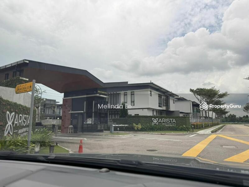 Untuk Dijual - Ulu Tiram Arista Taman Gaya Fully Renovated 2 Storey Semi D 5bed