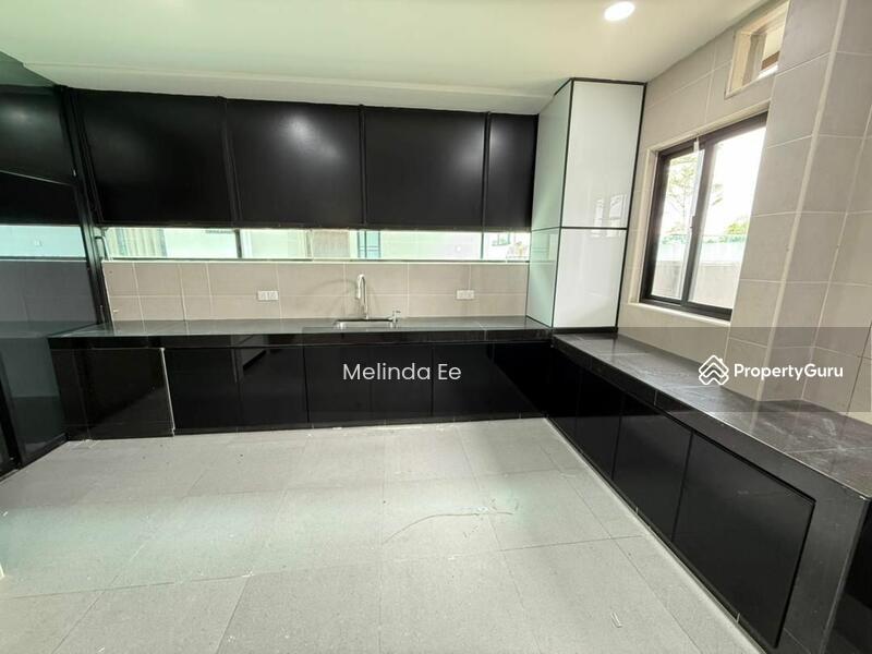 Untuk Dijual - Ulu Tiram Arista Taman Gaya Fully Renovated 2 Storey Semi D 5bed