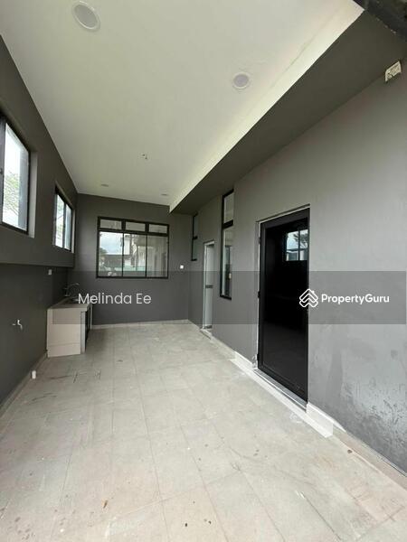 Untuk Dijual - Ulu Tiram Arista Taman Gaya Fully Renovated 2 Storey Semi D 5bed
