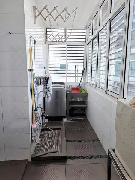 Condominium for Sale at Mayfair Condominium - Viknes Mark - PropertyGuru.com.my