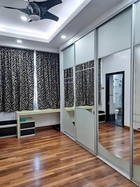 Condominium for Sale at Mayfair Condominium - Viknes Mark - PropertyGuru.com.my